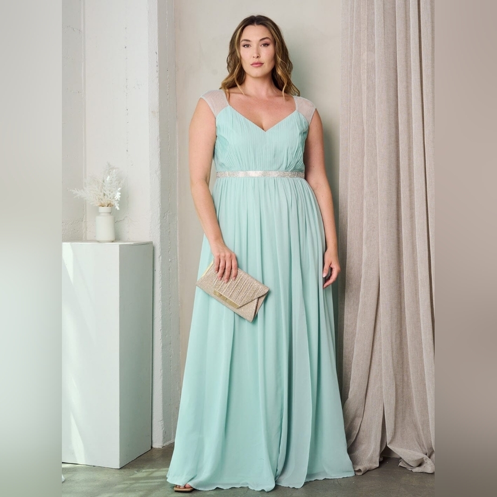 Plus Size, Elegant Mint Green Evening Gown